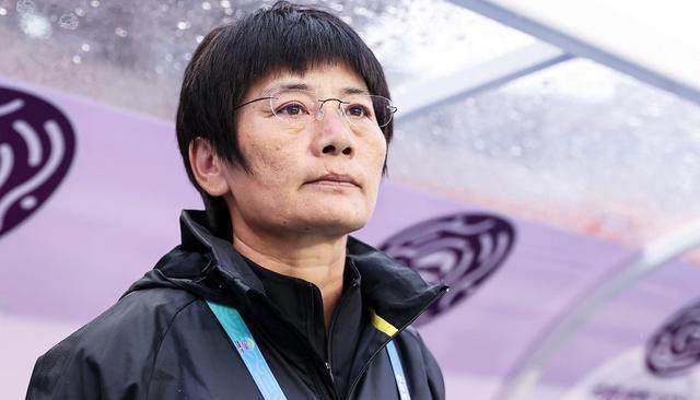 开云体育下载-铿锵玫瑰水庆霞意外挂帅女足 肇俊哲陈婉婷均无缘