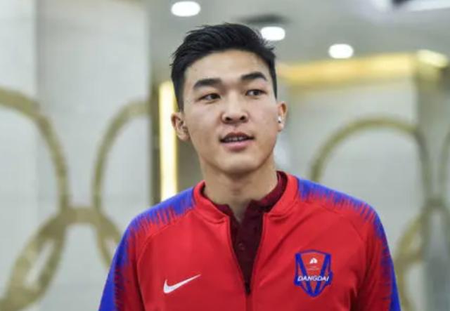 开云体育app-元敏诚告别老东家：4年时光感恩有你 该出去闯闯了